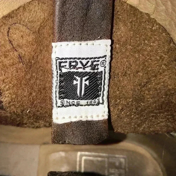 FRYE Wyatt Harness Short Boot Distressed Size 6 - Picture 7 of 8